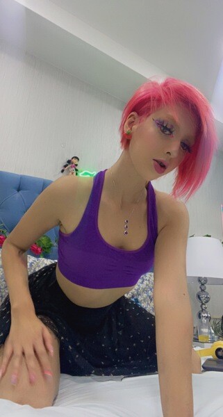 Live sex webcam photo for CherryPieus #3419306