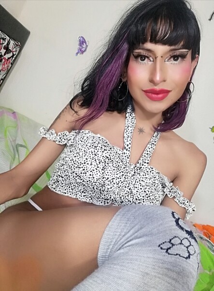 Live sex webcam photo for 31NefertitiQueen #6135434