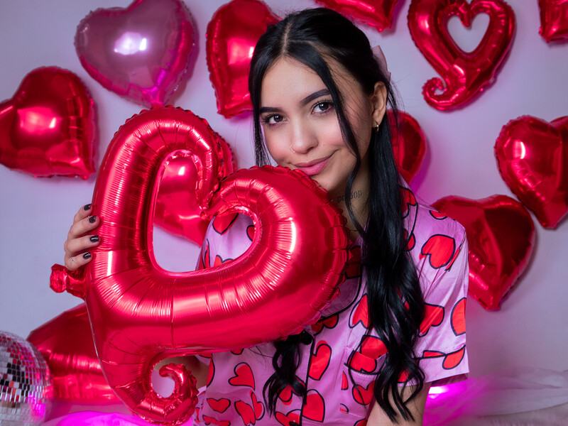 Live sex webcam photo for BrianaJhonson #6899862