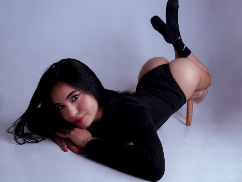 Live sex webcam photo for BrianaJhonson #6920170
