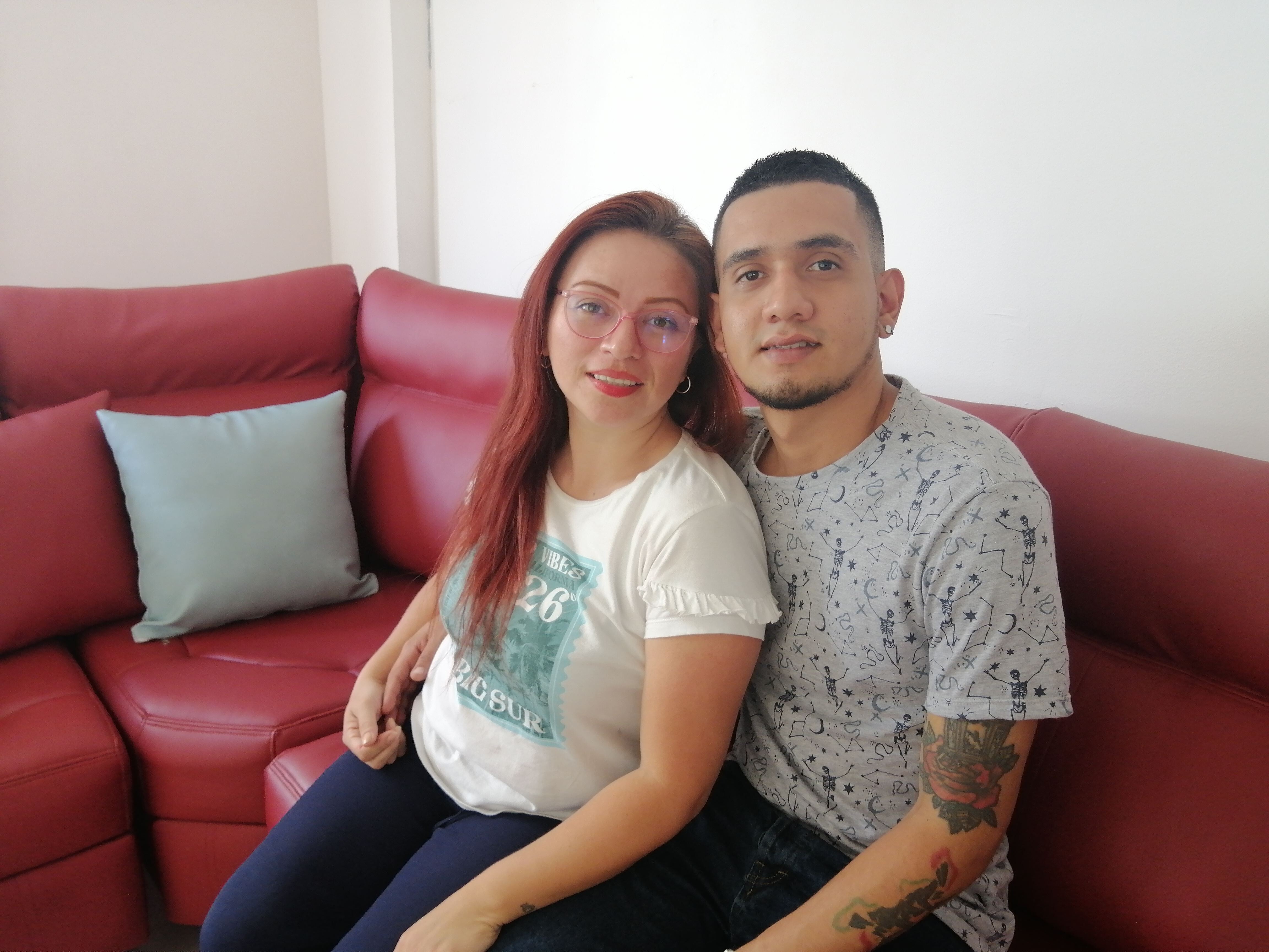 Live sex webcam photo for DianaAndCesarHot #3348657