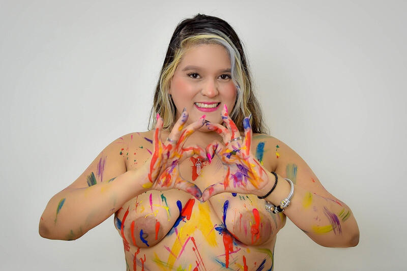 Live sex webcam photo for SamyMills #4212709