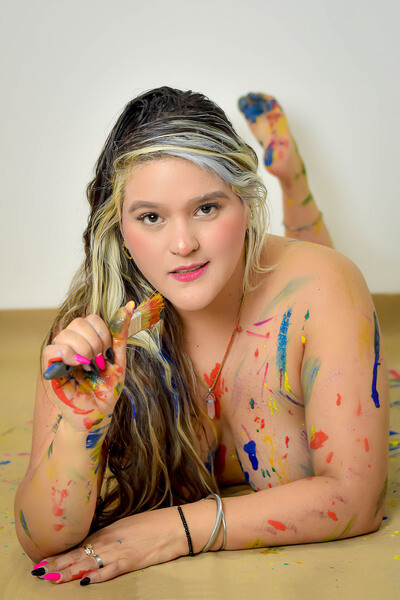 Live sex webcam photo for SamyMills #4212715