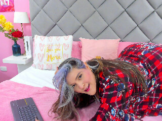 Live sex webcam photo for SamyMills #4209086