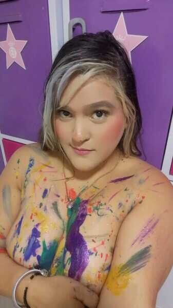 Live sex webcam photo for SamyMills #4197872