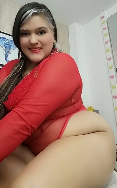 Live sex webcam photo for SamyMills #4160310