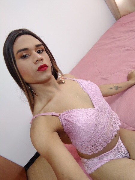 Live sex webcam photo for Camilamonserrat32 #3247723