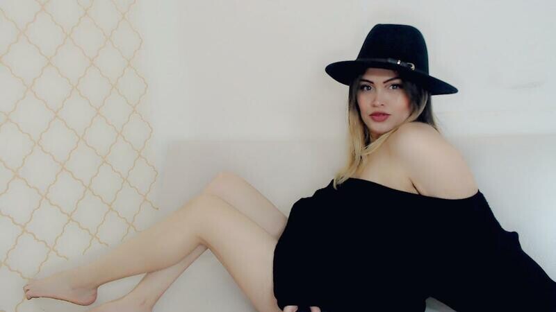 Live sex webcam photo for Renatalein #3819507