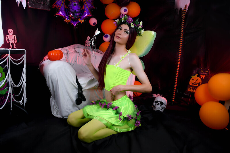Live sex webcam photo for ViioletaRose #6017368