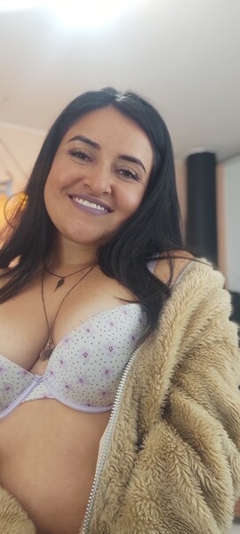 Live sex webcam photo for ValeryCurvy #3301270