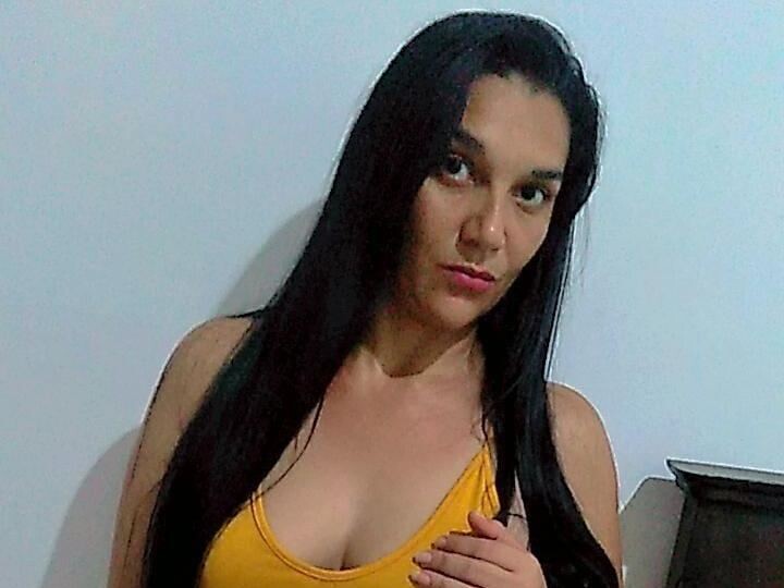 Live sex webcam photo for erikacarvalho #3896862