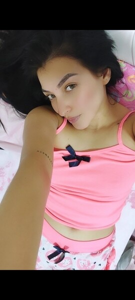Live sex webcam photo for ArianaCortes #5887142