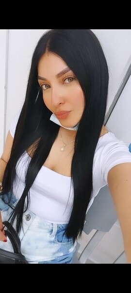 Live sex webcam photo for ArianaCortes #5887131