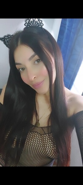 Live sex webcam photo for ArianaCortes #5887108