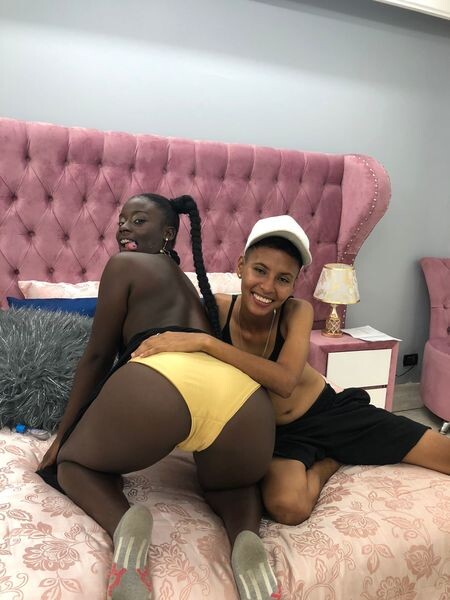 Live sex webcam photo for KalaniIeAndJacky #3292367