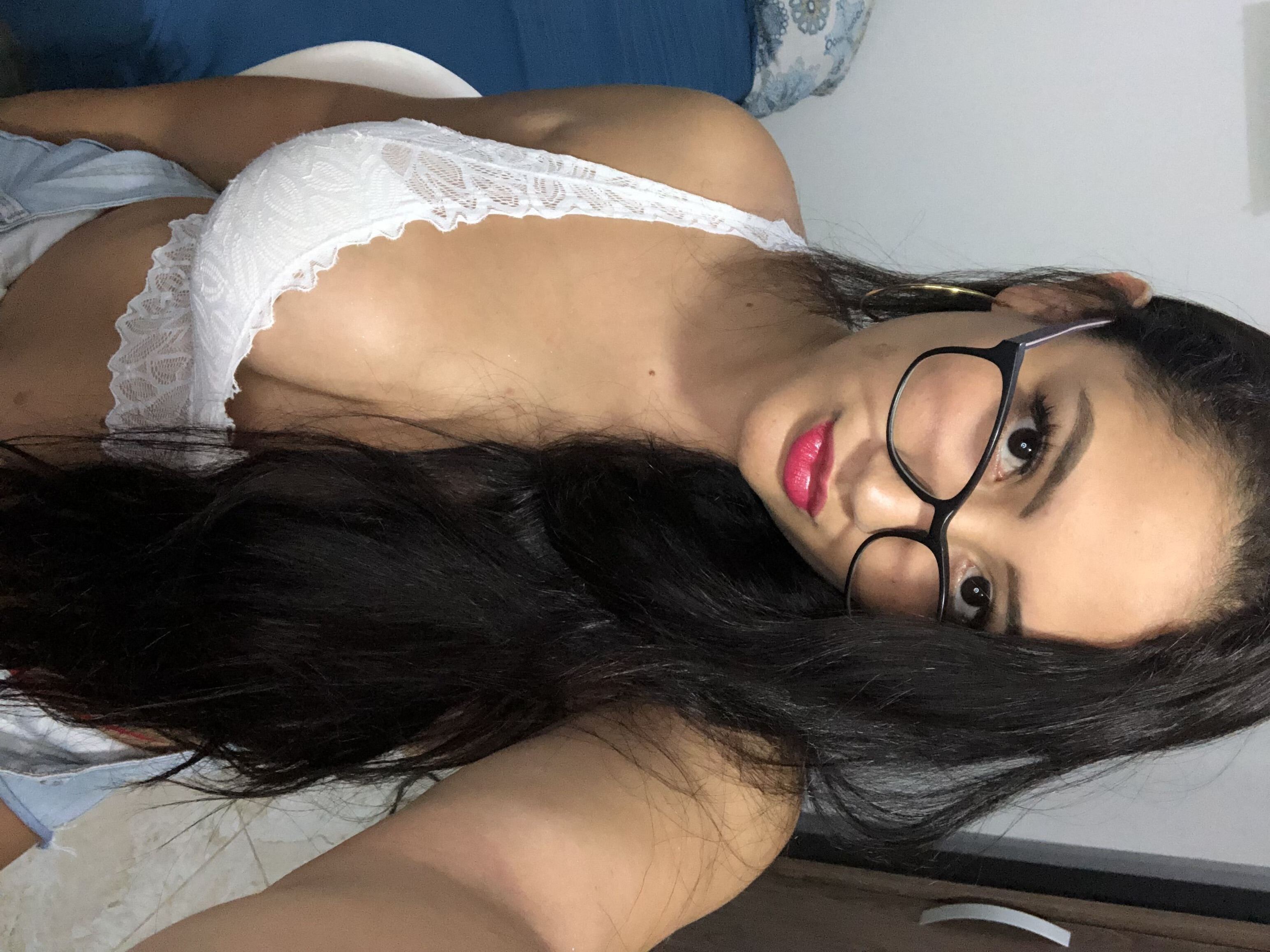 Live sex webcam photo for LiaVasquez #3290117