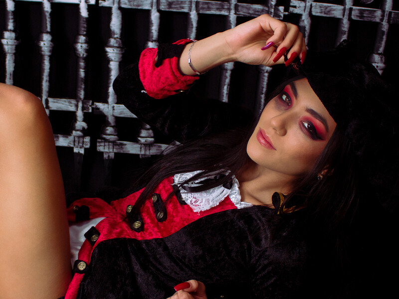 Live sex webcam photo for SharonWill #3595737
