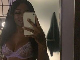Live sex webcam photo for Sevynn #6967215