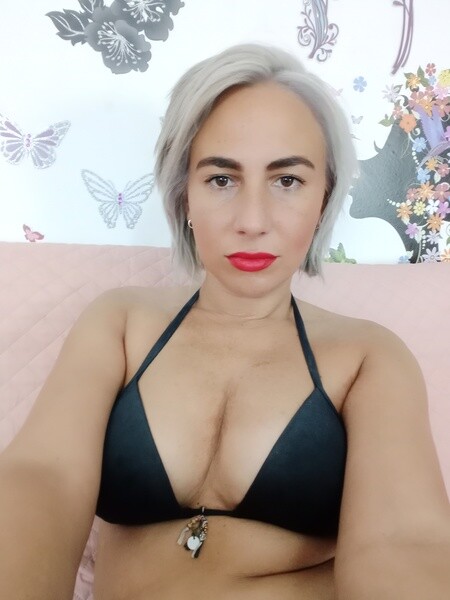 Live sex webcam photo for GraceDevine #3517176