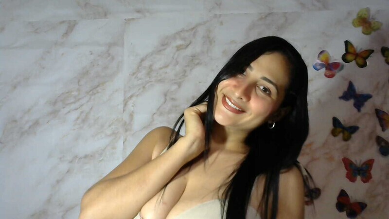 Live sex webcam photo for CamilaLopez89 #6381559