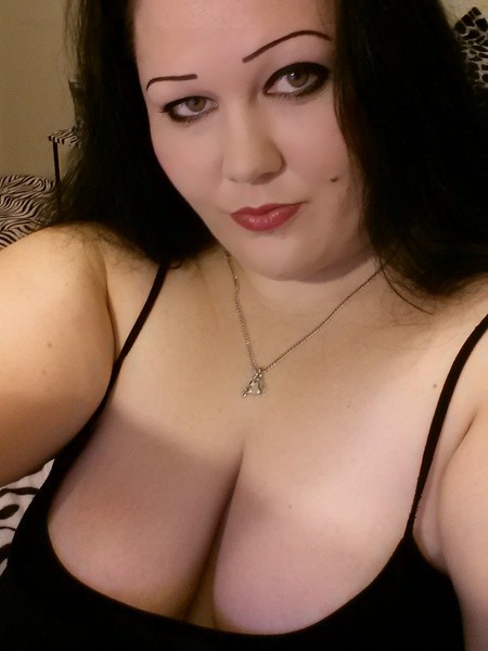 Live sex webcam photo for sexy_ssbbw1981 #1892575