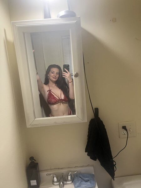 Live sex webcam photo for angelem #5590774