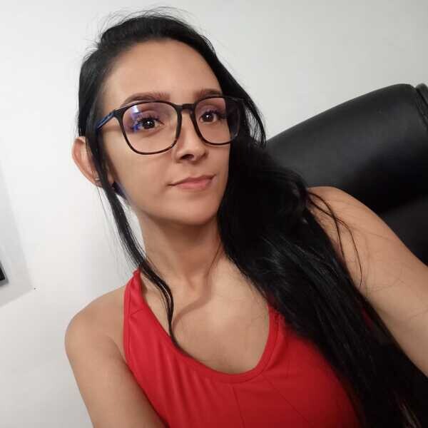 Live sex webcam photo for AriiagnaGrande18 #5348020