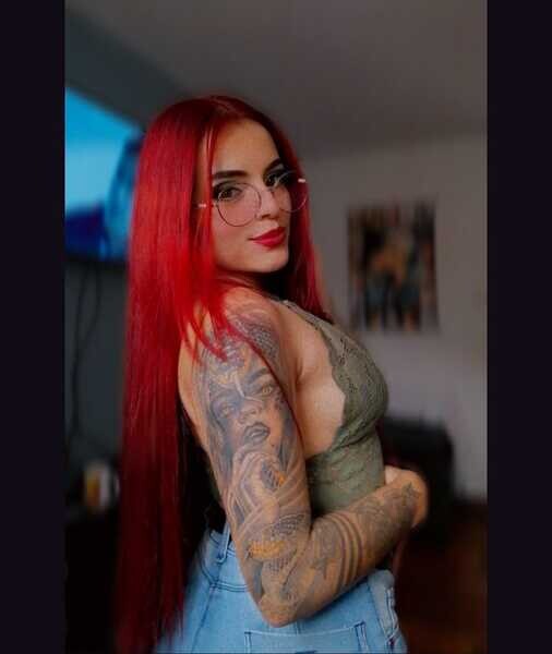 Live sex webcam photo for LUNACUTEF #6316395