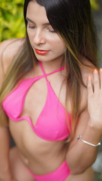 Live sex webcam photo for AlaiaThompsonn #5625133