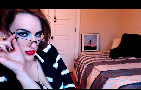 Live sex webcam photo for JenniferVegas #2057600