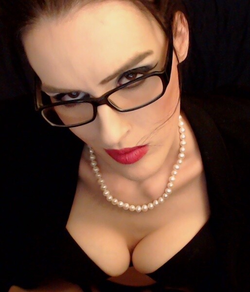 Live sex webcam photo for JenniferVegas #2057567