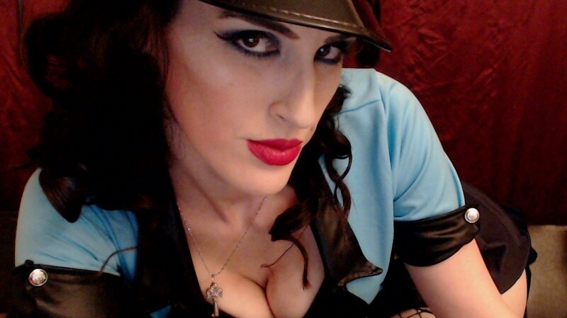 Live sex webcam photo for JenniferVegas #2057562