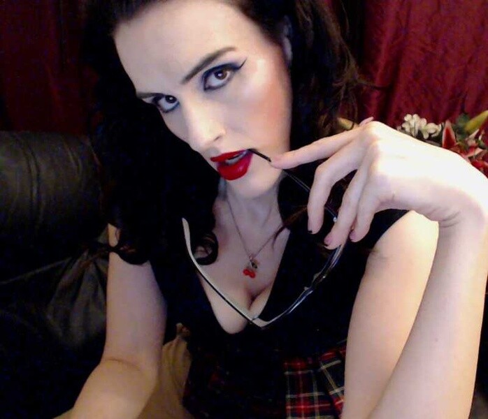 Live sex webcam photo for JenniferVegas #5903657