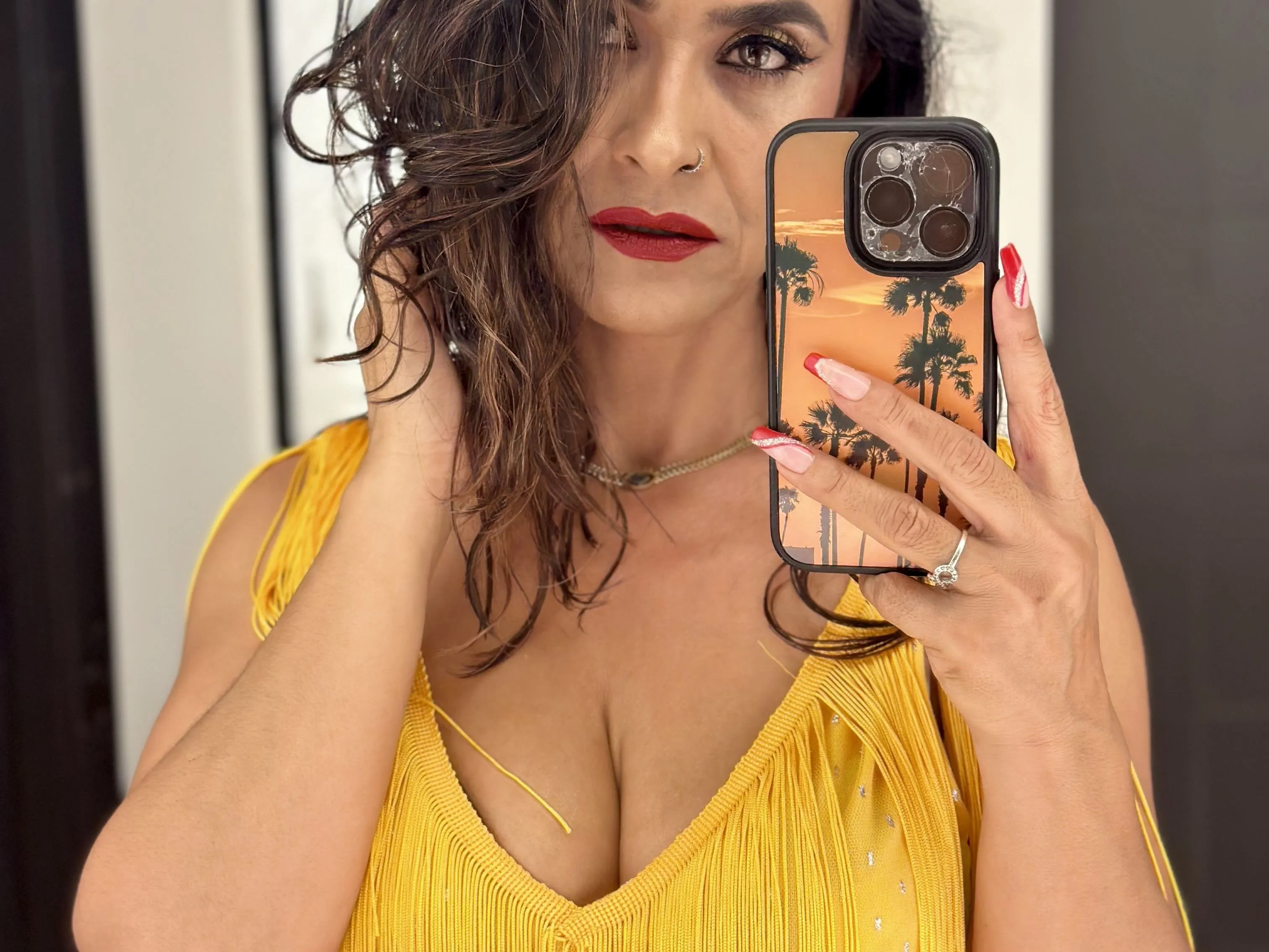 PERSIANMILFXXX Nude & Porn Photos from Live Sex Cams on Streamate