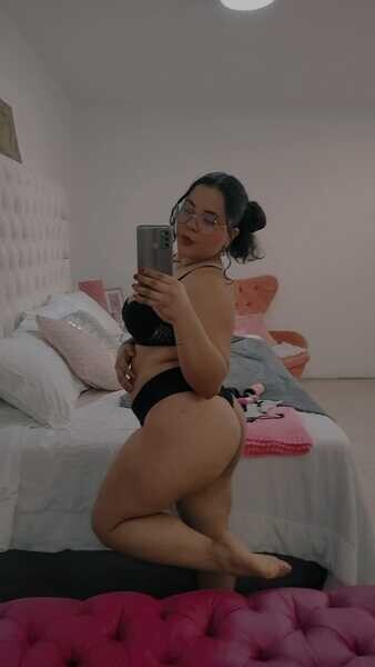 Live sex webcam photo for BrandyLopez #6029486