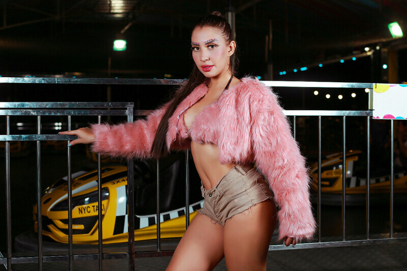 Live sex webcam photo for Lizylorente #6955392