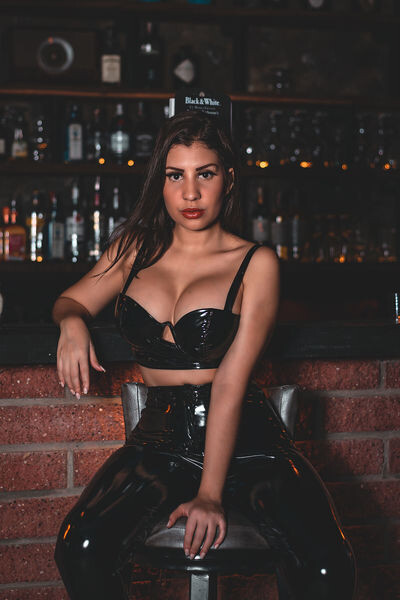 Live sex webcam photo for Lizylorente #6959317