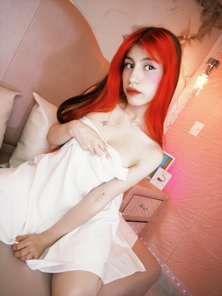 Live sex webcam photo for MilyRosie #7068679