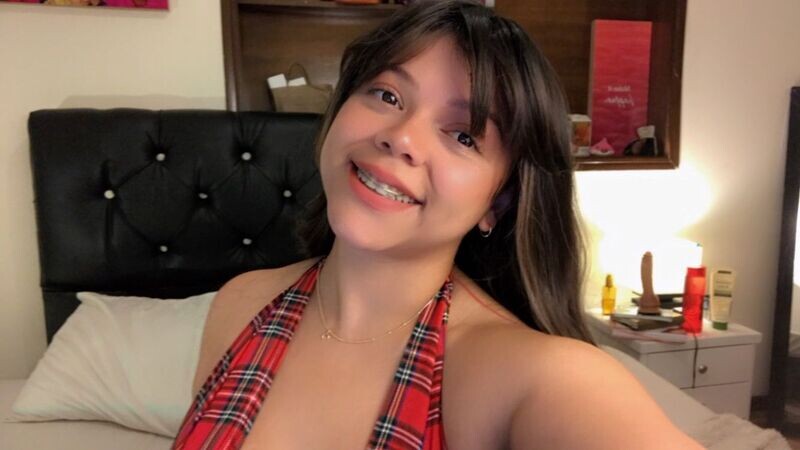 Live sex webcam photo for Helenna59 #6324078