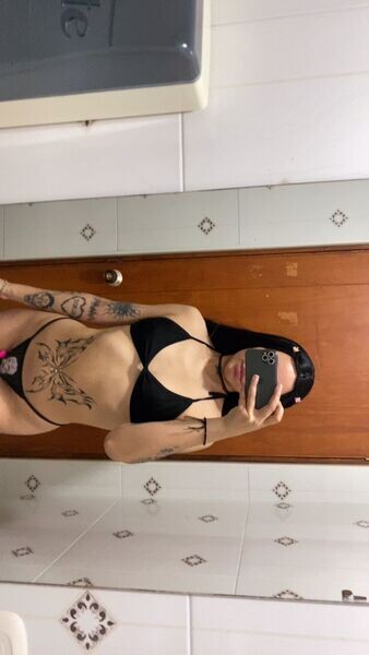 Live sex webcam photo for Hela_nordik #6406760