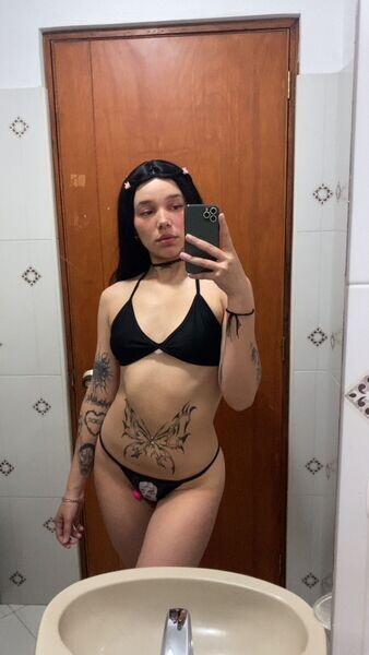 Live sex webcam photo for Hela_nordik #6406752