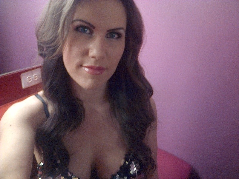Live sex webcam photo for Emma_Frost #5910697