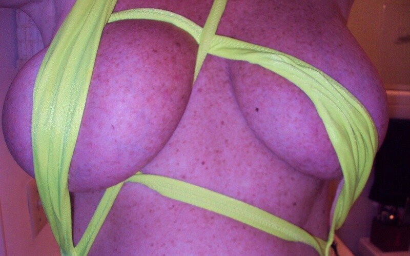 Live sex webcam photo for Shellyfox #5853188