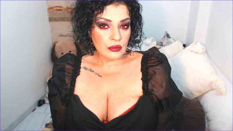 Live sex webcam photo for SultryLola #6191879