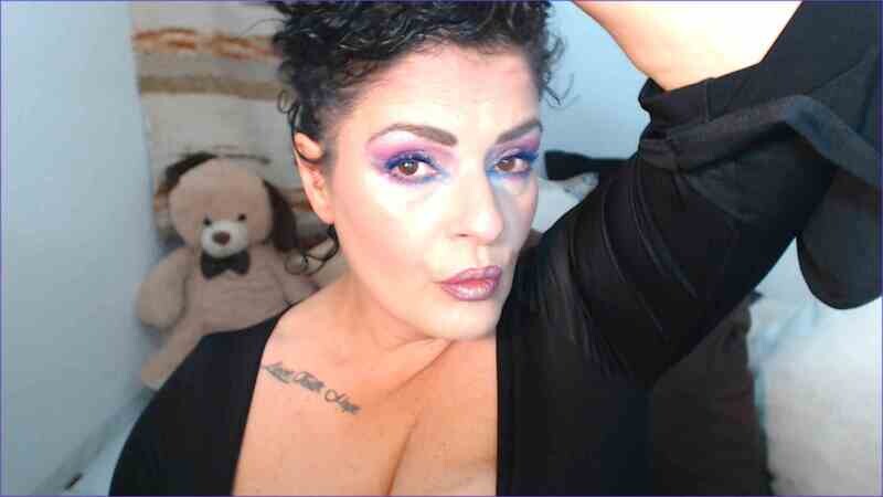 Live sex webcam photo for SultryLola #6191876