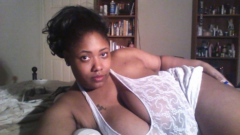 Live sex webcam photo for FreakyG #6045269