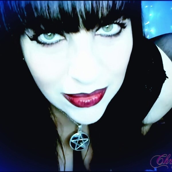 Live sex webcam photo for ChrystelleBelle #2052759