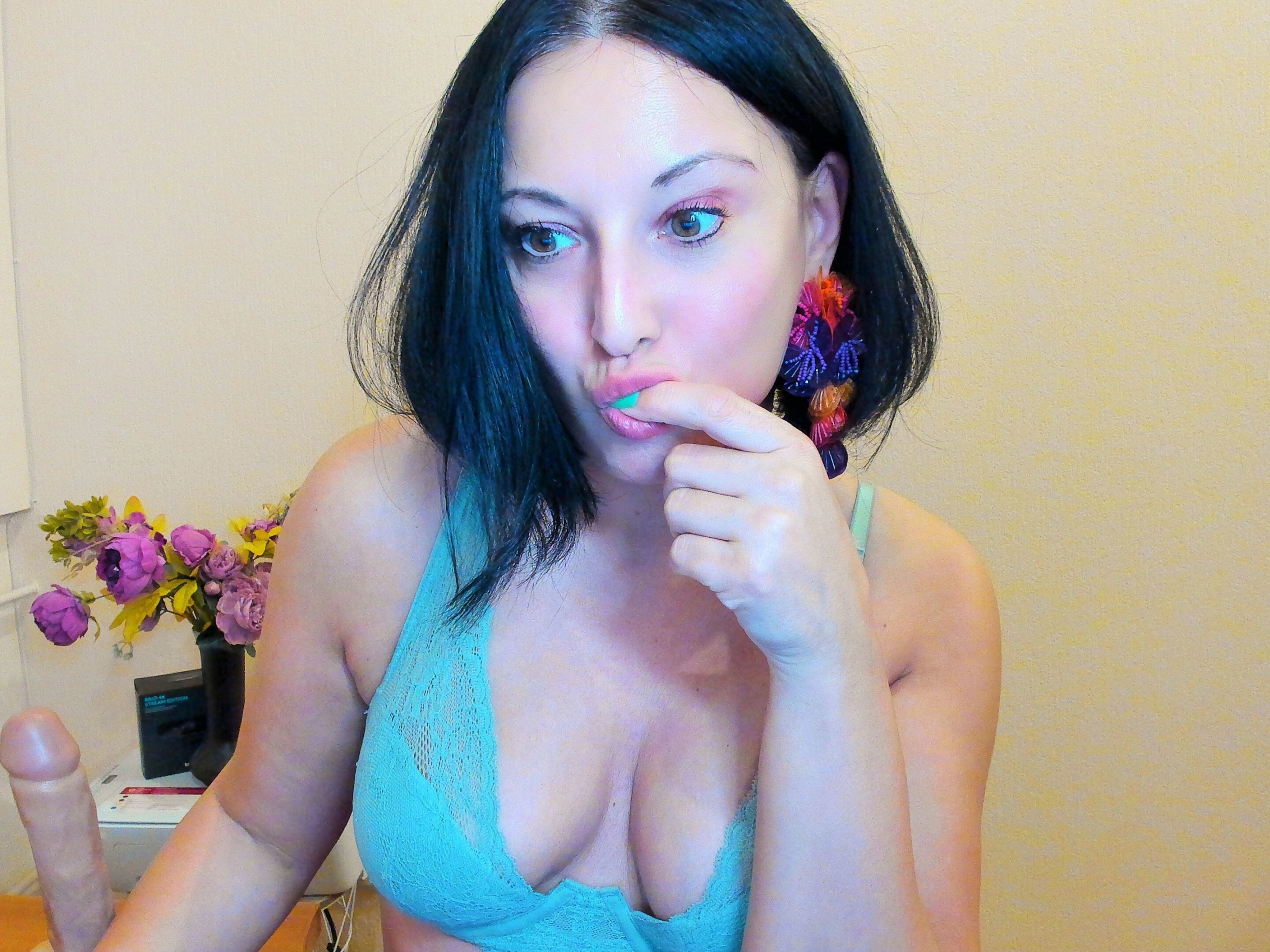 Live sex webcam photo for FIALLIKA #5952524