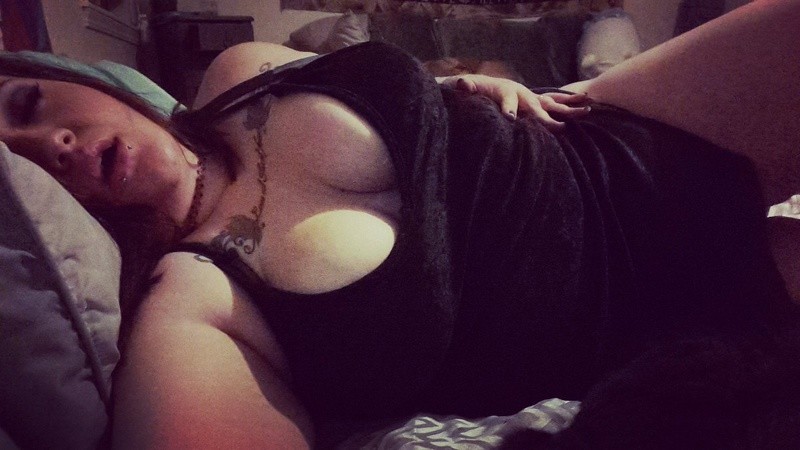 Live sex webcam photo for MeganMeadowz #2024735