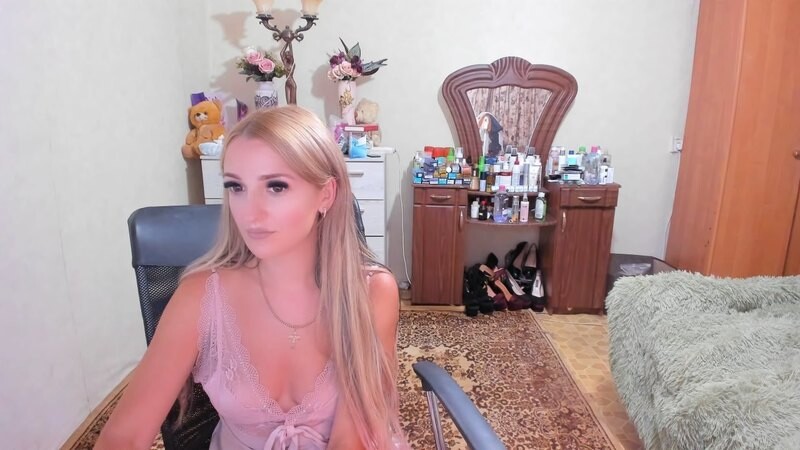 Live sex webcam photo for Alienanna18 #6235805